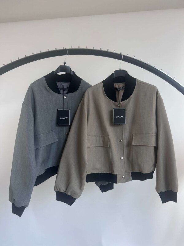 Bomber jacket
